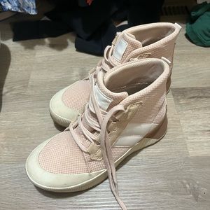 Sorrel booties, like new, size 6